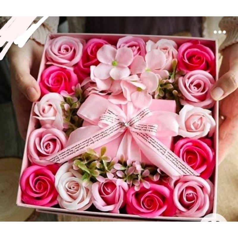 

bloom box bunga sabun and box inside