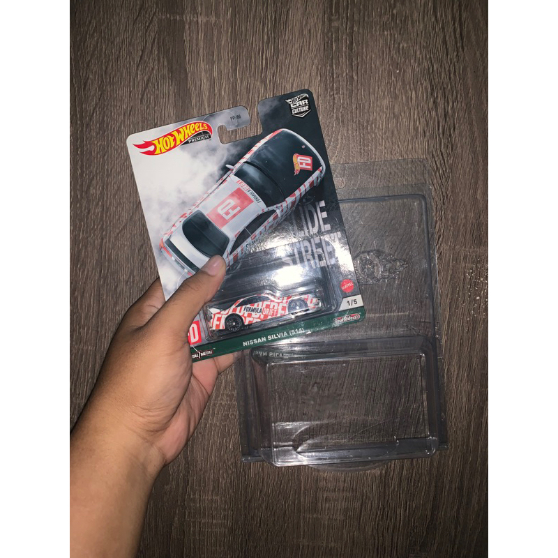 HOTWHEELS PREMIUM SLIDE STREET