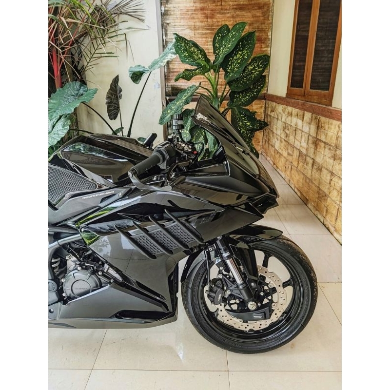 winglet samping universal cbr250rr,ninja250,r25,r15,cbr150,gsx dll