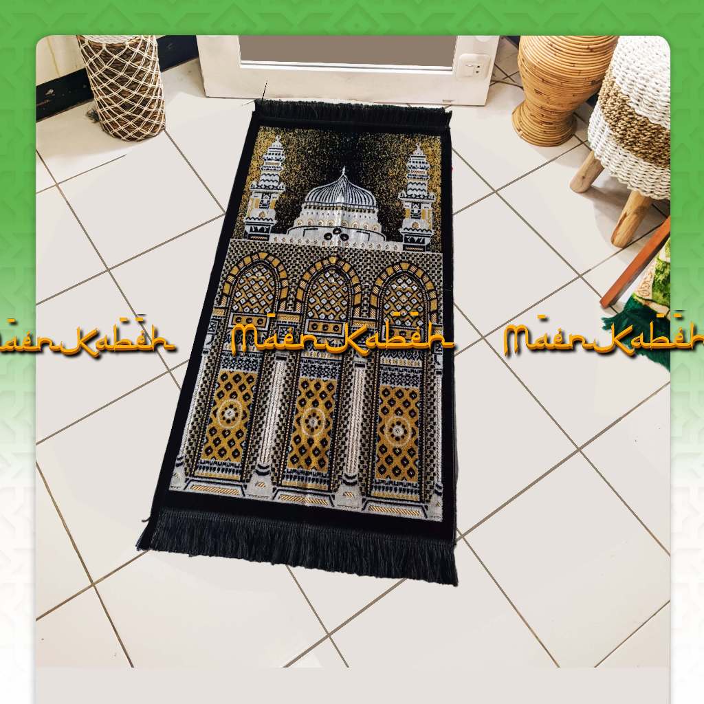 SAJADAH TURKI HITAM KISWAH PREMIUM UKURAN SEDANG GROSIR TERLARIS