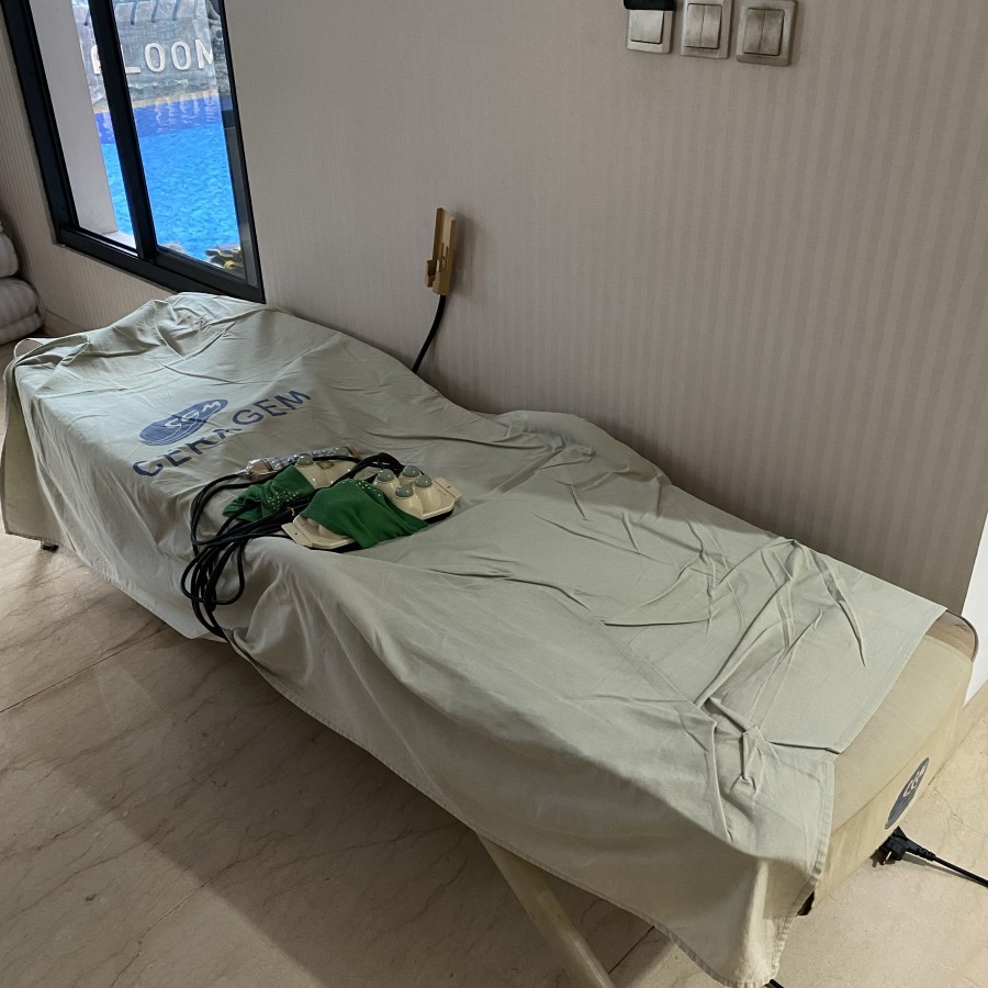 PRELOVED ALAT TERAPI PANAS CERAGEM MODEL RANJANG ORIGINAL PEMAKAIAN PRIBADI