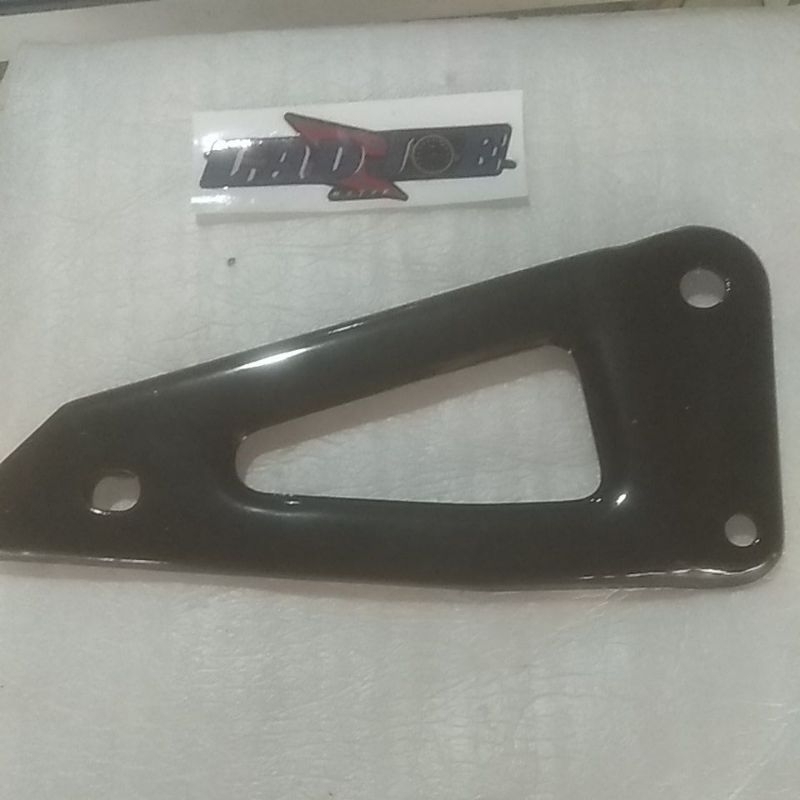 breket knalpot rxs/yt/115 cc/3wl-e4771-00-33/yamaha