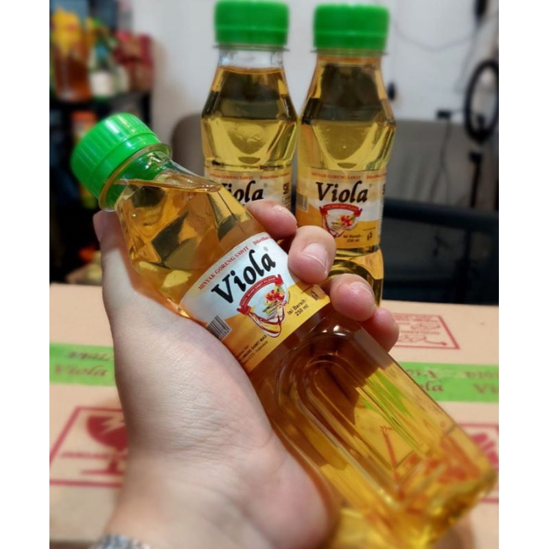 

Minyak goreng Viola 250ml 1 Dos isi 48pcs