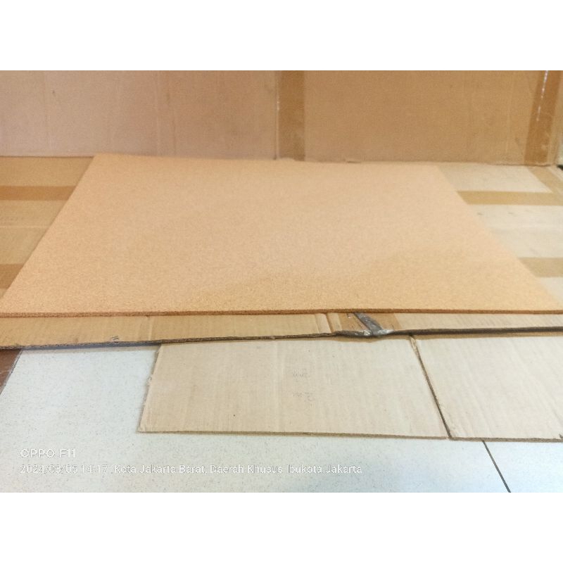 

Cork Board 5mm x 60cm x 40cm
