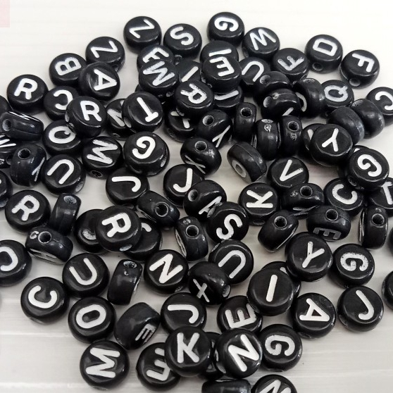Beads Alphabet Bulat Warna Hitam SATUAN Mote Huruf Abjad Bulat Manik Alfabet Monte Abjad DIY Kerajin