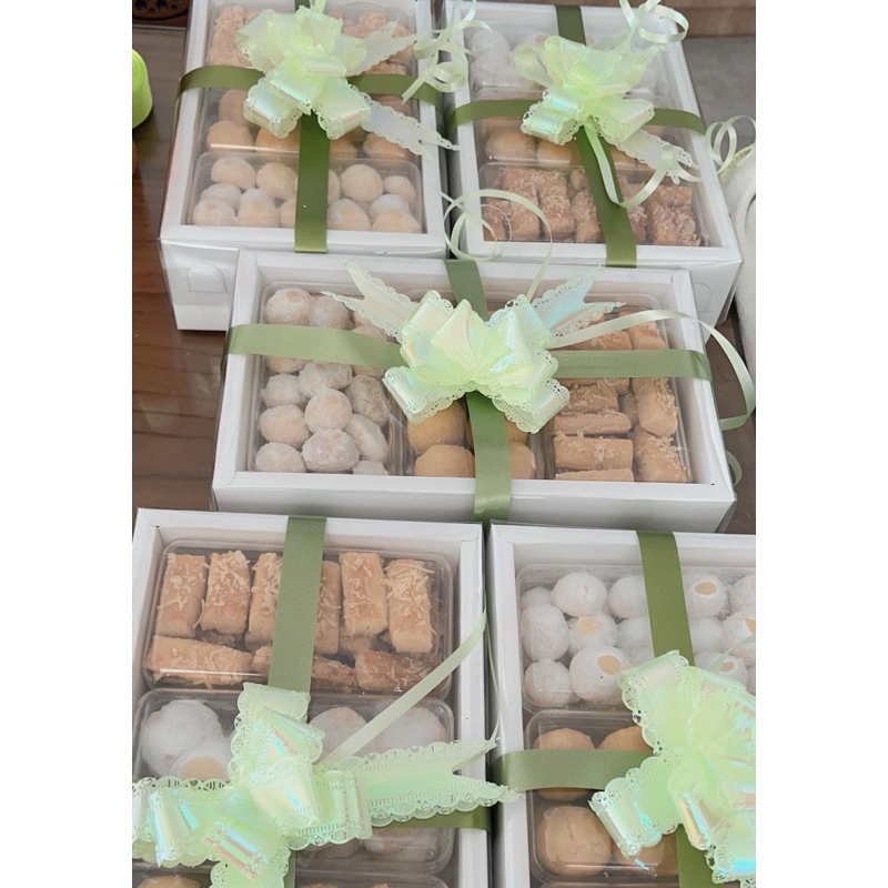 

PO | Hampers Kue Lebaran 3 Toples