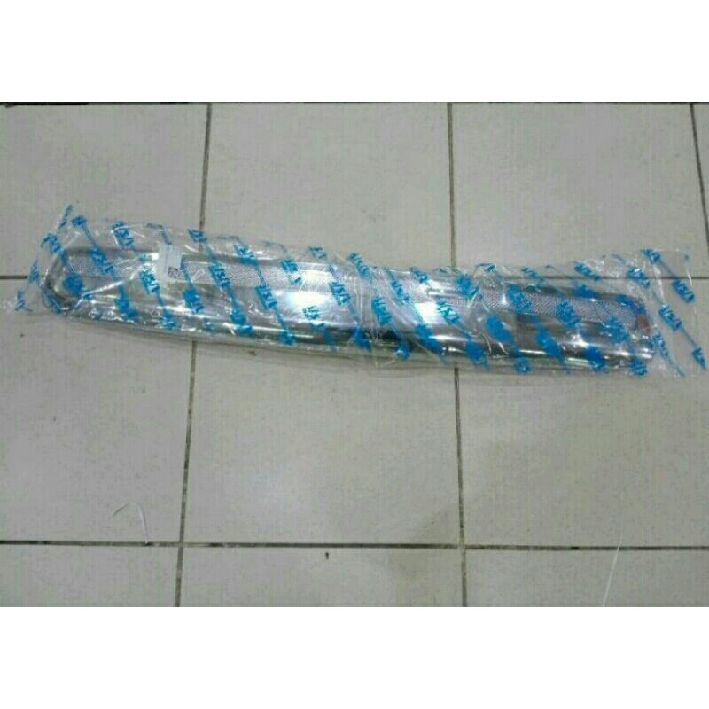 garnis coper bagasi/trunklid Honda freed