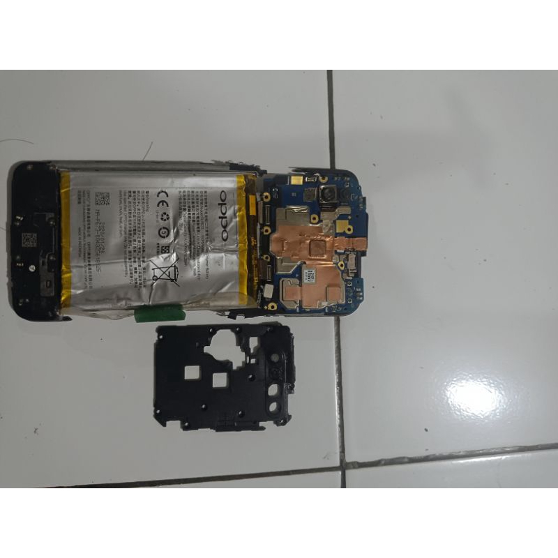 oppo a31 minus lcd matot