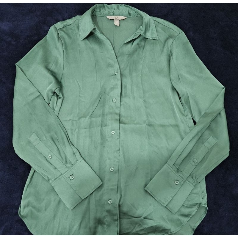 Kemeja satin HnM