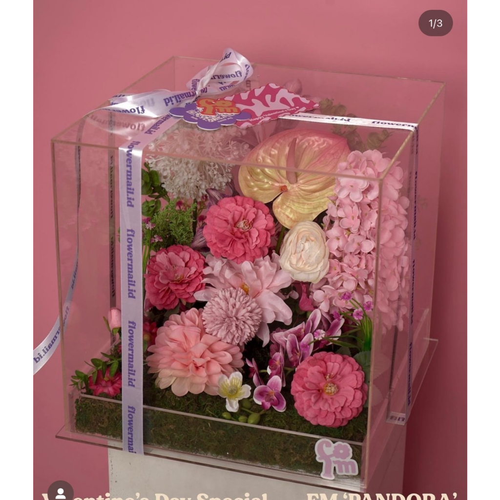 

Kotak Seserahan Full Akrilik Custom PxLxT 30x30x40cm