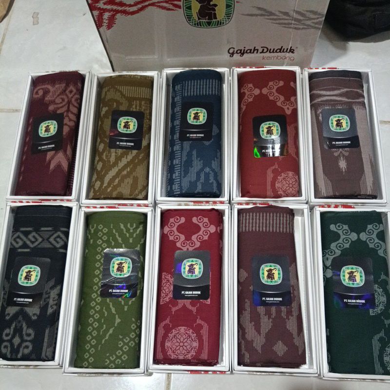 SARUNG GAJAH DUDUK KEMBANG/SARUNG GAJAH DUDUK NUSANTARA KEMBANG
