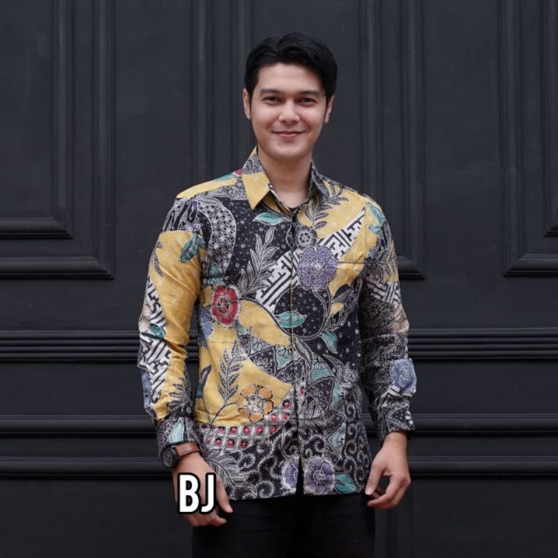 Kemeja Batik Tulis Lapis Furing Premium model slimfit