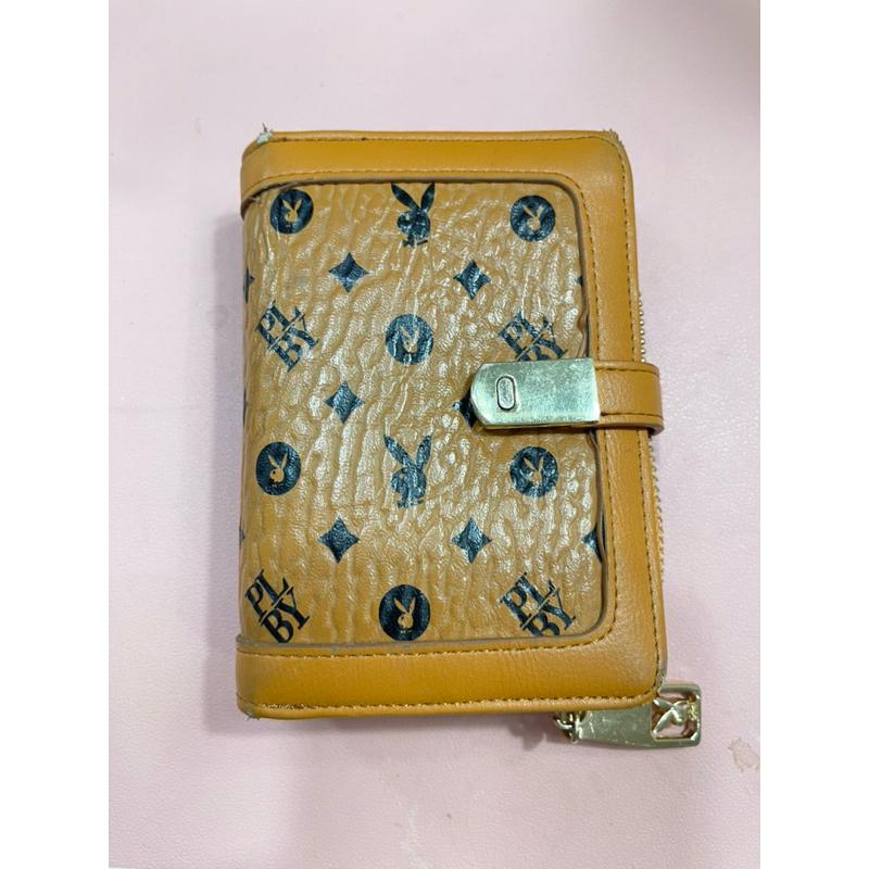 [PRELOVED] DOMPET PLAYBOY BUNNY