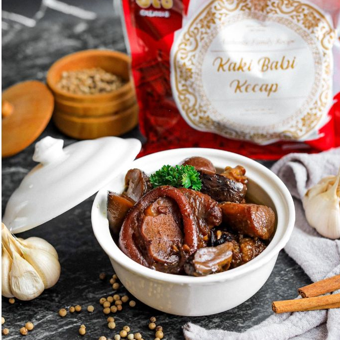 

KAKI BABI KECAP KHAS GL8 FROZEENFOOD