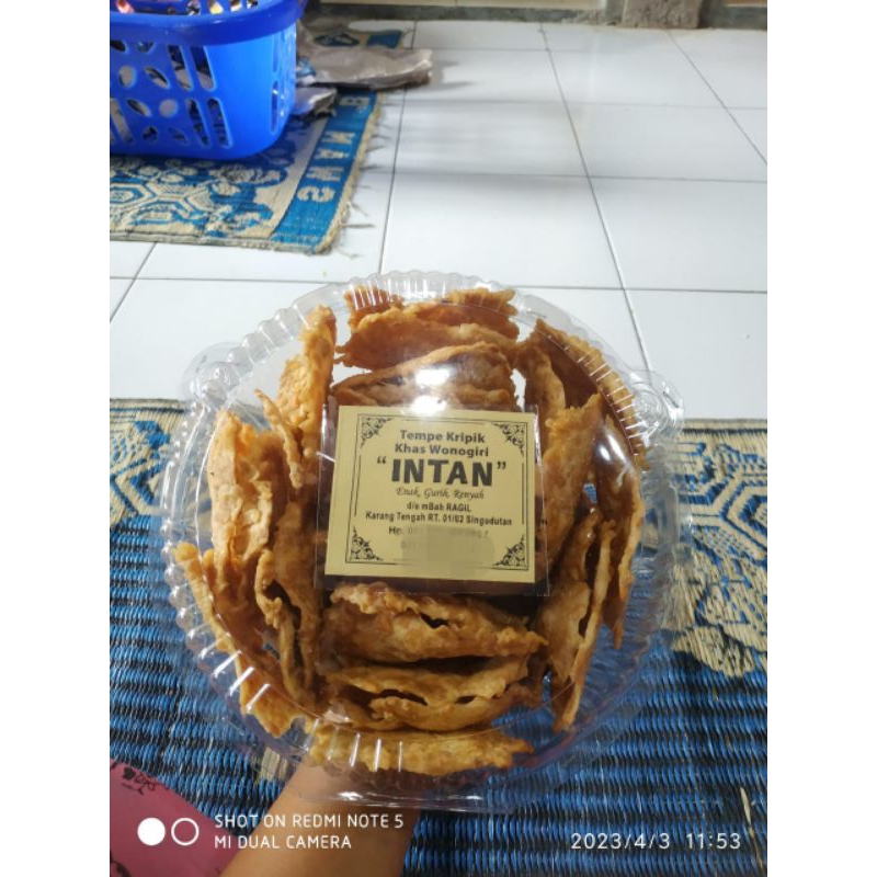 

Tempe keripik kedelai benguk