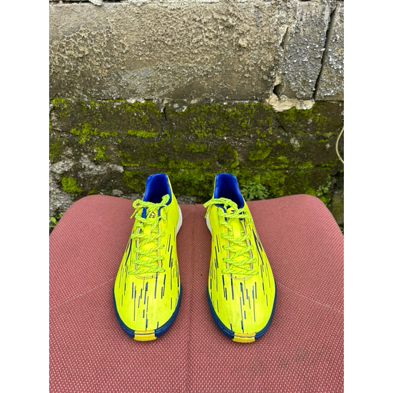 Specs Accelerator Lightspeed Reborn Safety Yellow IN