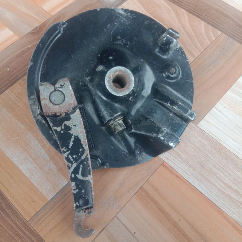 tutup tromol depan Suzuki ts 100 lama old Honcho duster 125 panel front hub kampas rem