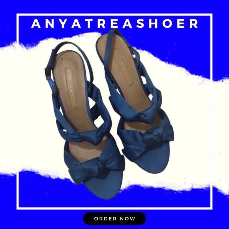 Sepatu Charles & Keith