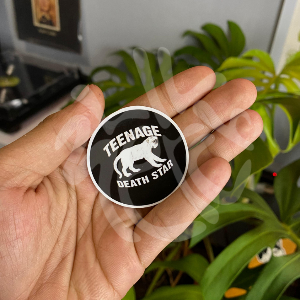 

sticker tenage death star / sticker aesthetic / sticker tumblr /stiker premium / stiker hp / stiker laptop / stiker helm / stiker tahan air