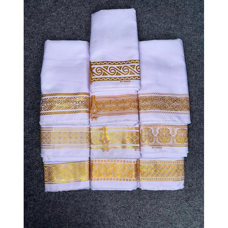 Sarung Khas Toraja || Putih Gold