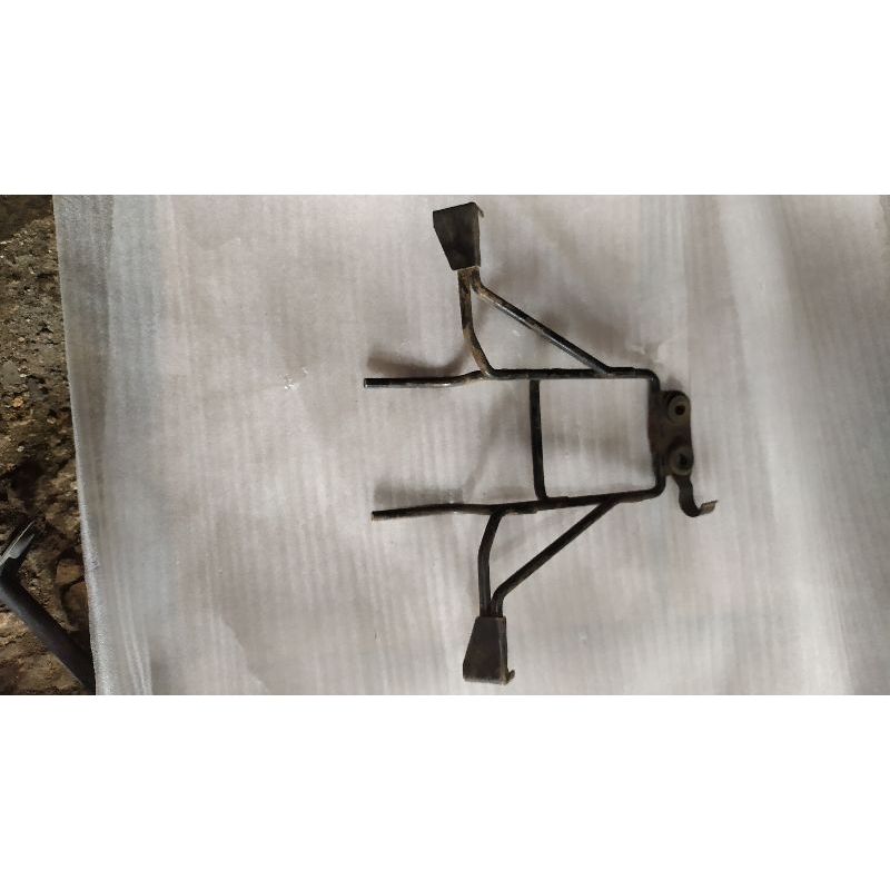 braket lampu depan batok lampu satria Fu barong original