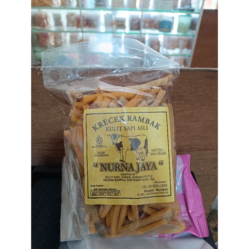 

KERUPUK KRECEK RAMBAK KULIT SAPI 500 GRAM