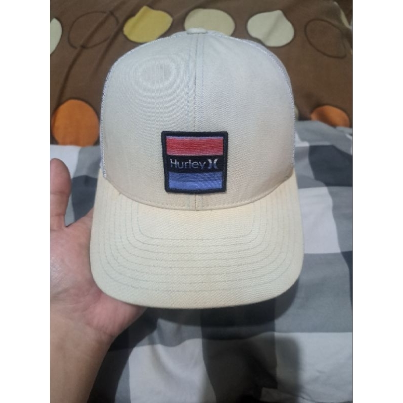 Topi trucker / topi jaring / tag by the classic yuupong / surfing / second brand - Hurley