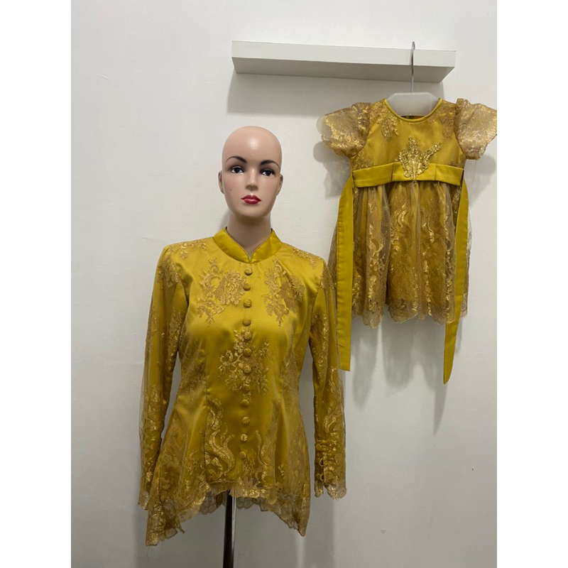 PRELOVED KEBAYA SET IBU & ANAK