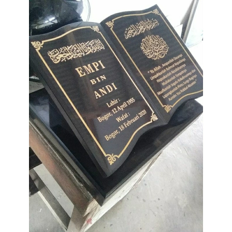BATU NISAN RUMPUT GRANITO / BATU NISAN / KERAMIK HITAM MODEL BUKU