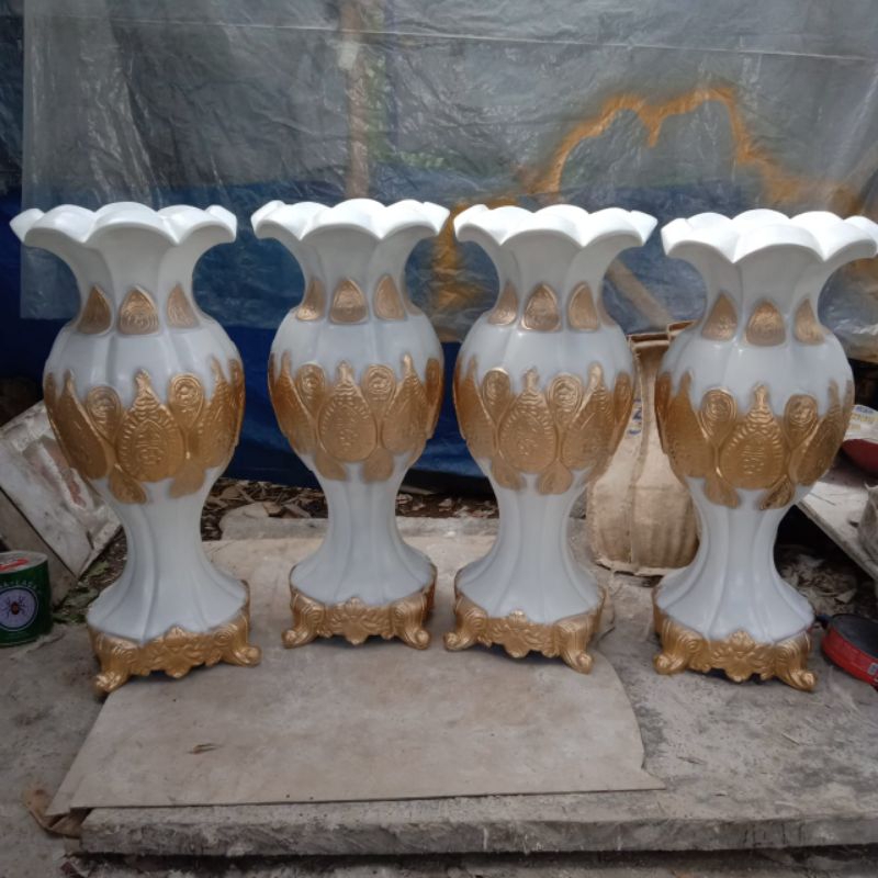 VAS BUNGA DEKORASI PELAMINAN MODEL GUCCI