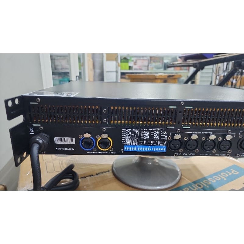 (PETI KAYU) power amplifier labgruppen fp10000q / fp10000 / fp 10000 q / fp 10000q class TD High Grade
