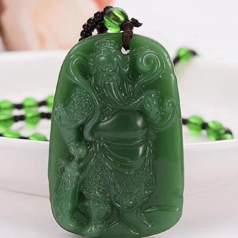 Kalung Liontin Import ( KWAN KONG ) Batu Giok Hijau Burma