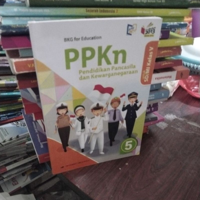 buku PPKn SD kelas 5 penerbit Erlangga