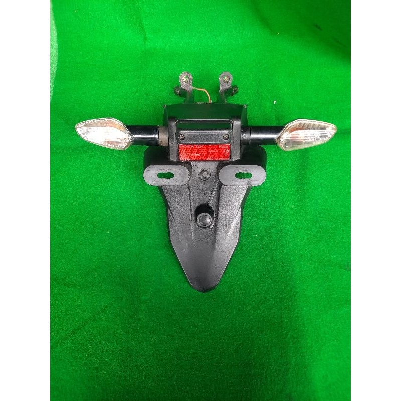 spakbor belakang cbr 250 R cbr 150 cbu original