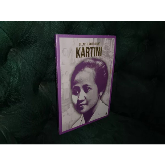 GELAP-TERANG HIDUP KARTINI