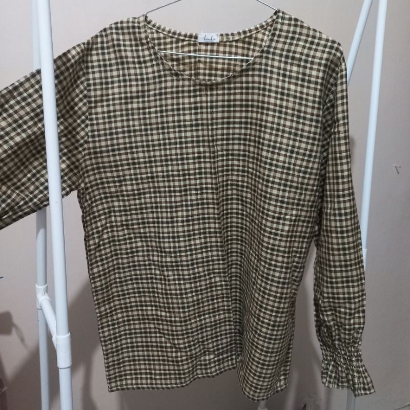 Preloved Tartan Blouse by Kimka Hijab