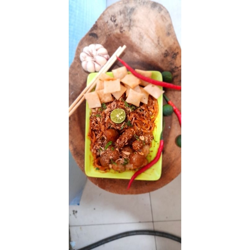 

mie jebew bacirawang (baso aci tulang rangu bawang)