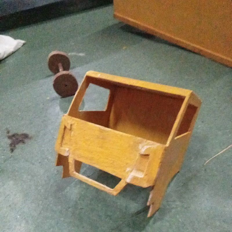 kabin miniatur truk skala 14 (baca deskripsi)