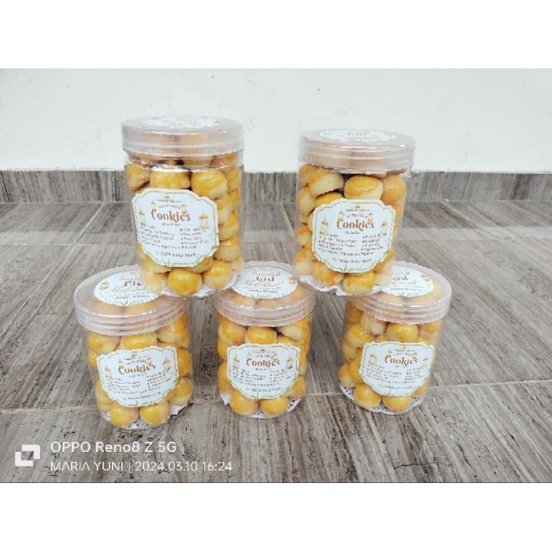 

Nastar Toples Tabung 800ml.