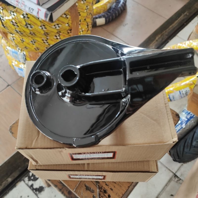 tutup tromol belakang (panel rem) glpro neo merk yasuho