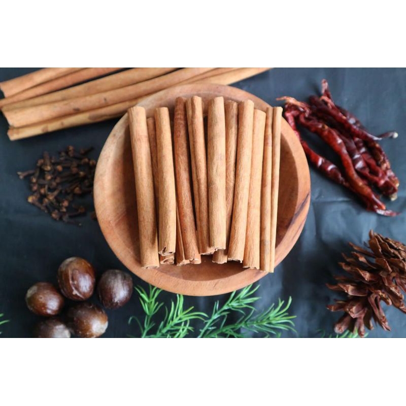 

kayu manis/ cassia / cinamon stick/ grade. AAA. /1kg /1.000gram