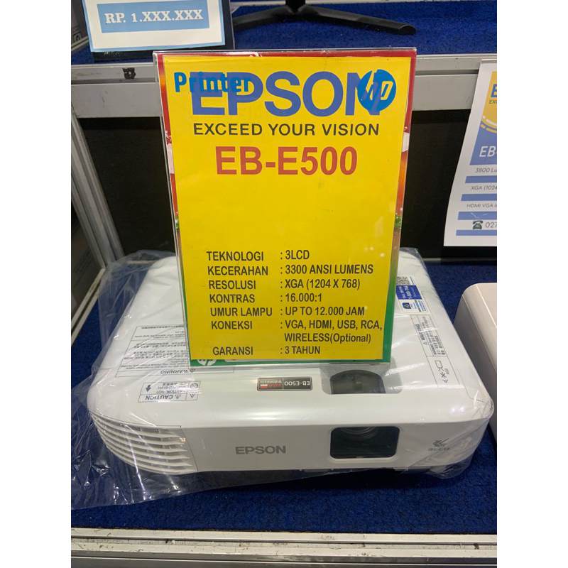 PROJECTOR EPSON EB E500