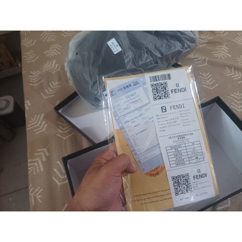 TAS SLEMPANG PRIA/WANITA FENDI ORIGINAL KULIT