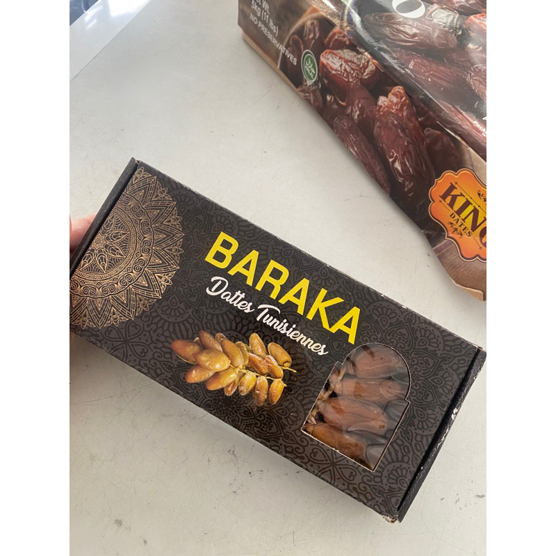 

kurma tangkai isi 400 gram kualitas premium