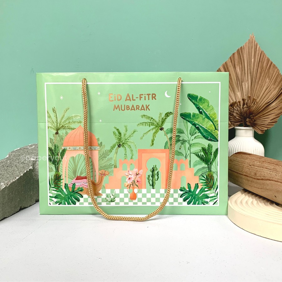 

Paperbag Kue Cake Hampers Lebaran / Idul Fitri P23,5 x L23,5 x T18 cm