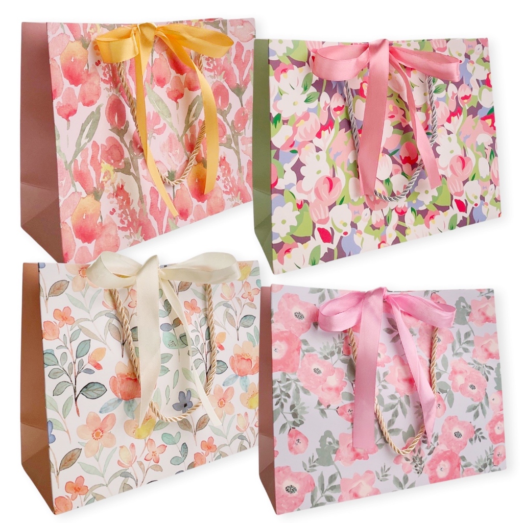 

Scoop Kantong Kertas / Paper Bag Bunga 24.5x19.5x9.5cm 67310300