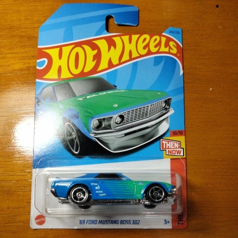 Hot Wheels '69 Ford Mustang BOSS 302