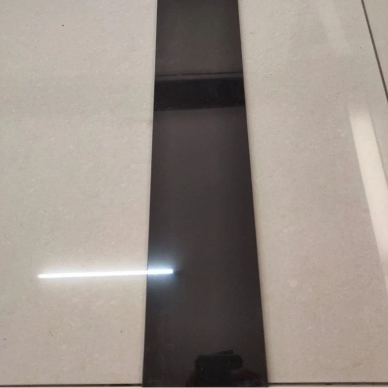 List Plint Hitam Polos 10x60