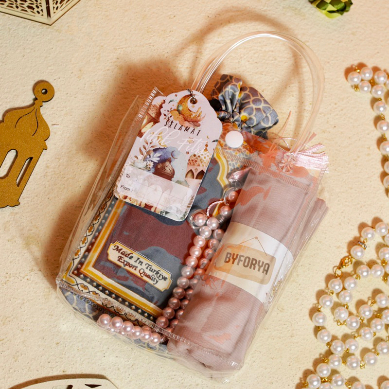 Hampers Ibadah Wanita Aesthetic – Hijab + Sajadah / Scrunchie + Tas Mika Premium | Kado Muslimah Mur