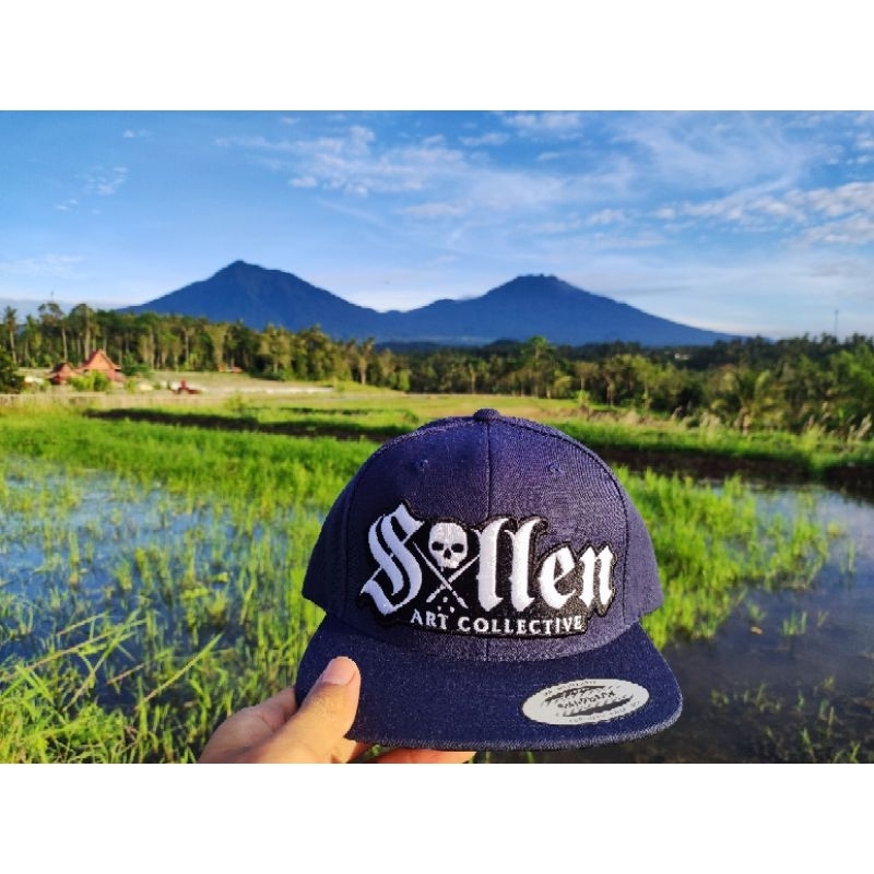 Topi Sullen art Collective x Yupoong Navy Blue